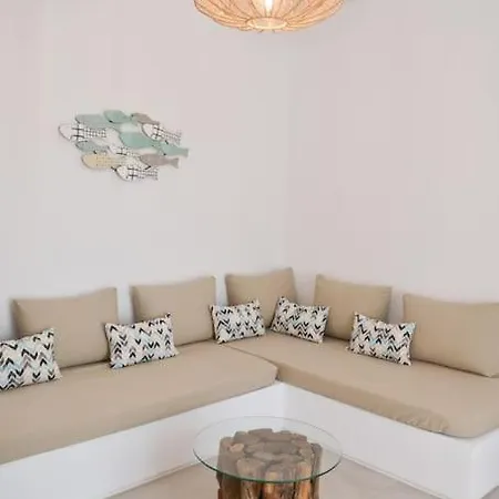 Theros Ii In Milos Apartment